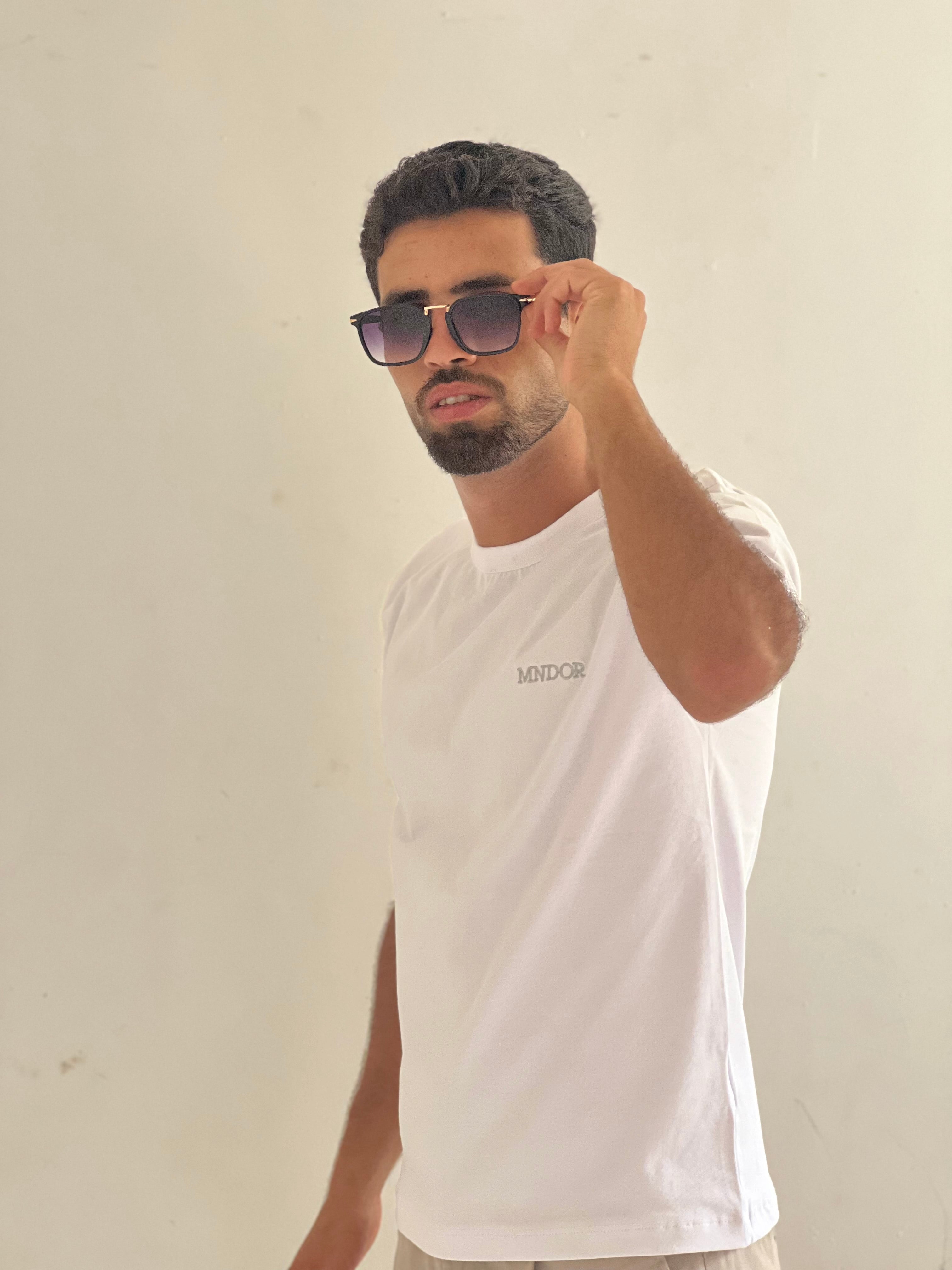 Simple t-shirt